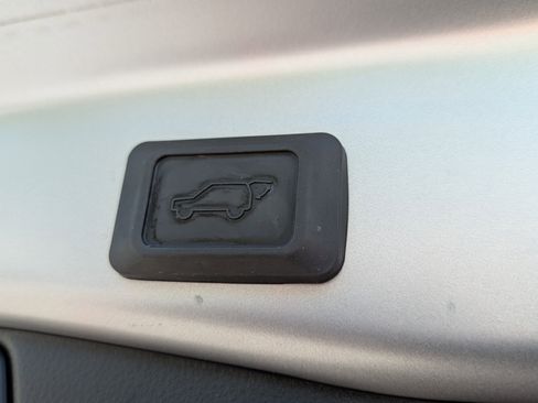 Used 2023 Toyota RAV4 XSE w/ Weather Package AWD/4WD image 15