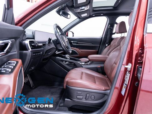 Used 2024 Kia Telluride SX image 26