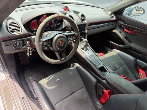 Used 2023 Porsche 718 Cayman GT4 w/ Chrono Package RWD image 27