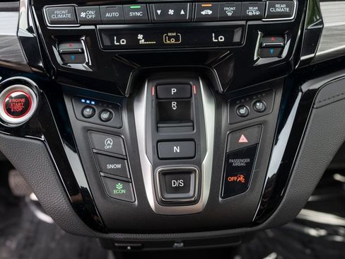 Used 2024 Honda Odyssey Elite image 36
