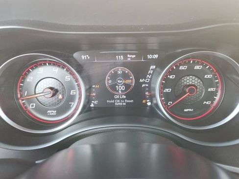 Used 2021 Dodge Charger SXT w/ Leather Interior Group RWD image 14