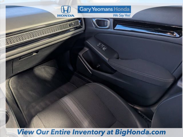 Used 2025 Honda Civic Sport image 17