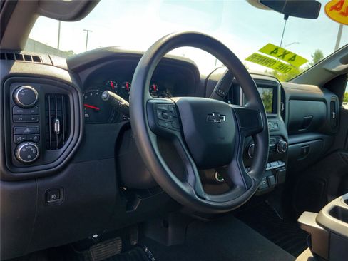 Used 2024 Chevrolet Silverado 1500 Custom Trail Boss w/ LPO, Dark Essentials Package AWD/4WD image 19