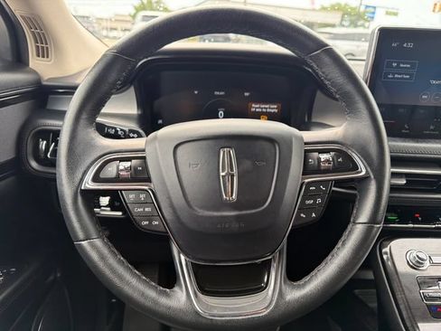 Certified 2023 Lincoln Nautilus AWD image 17