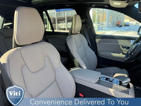 New 2026 Volvo XC90 T8 Ultra w/ Lounge Package image 31