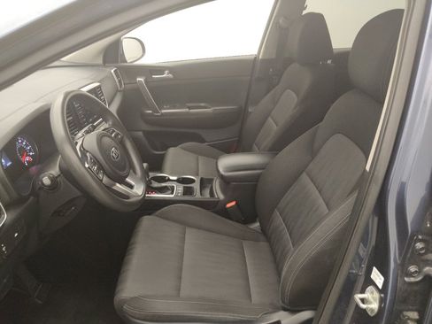 Used 2021 Kia Sportage LX AWD/4WD image 17
