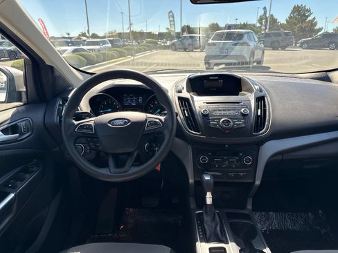 Used 2017 Ford Escape SE AWD/4WD image 21