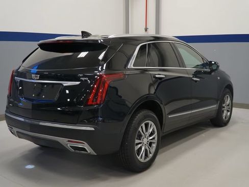 Used 2021 Cadillac XT5 Premium Luxury AWD/4WD image 7