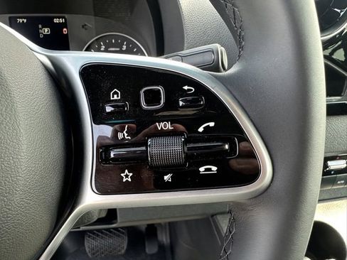 Used 2023 Mercedes-Benz Sprinter 2500 image 9