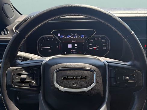 Used 2021 GMC Yukon Denali RWD image 27