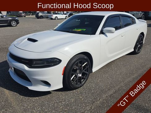 Used 2019 Dodge Charger GT RWD image 5