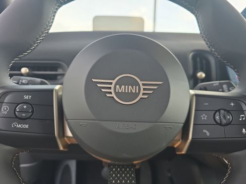 New 2026 MINI Cooper 2-Door Hardtop image 19