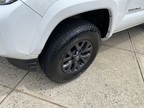 Used 2023 Toyota Tacoma SR5 image 17