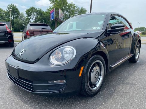 Used 2012 Volkswagen Beetle 2.5 FWD image 7