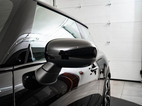 Certified 2025 MINI Cooper S image 17