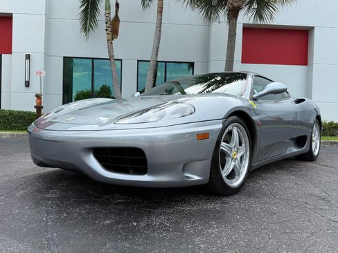 Used 2004 Ferrari 360 Modena RWD image 9