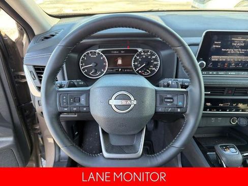 Certified 2025 Nissan Rogue SV w/ SV Premium Package image 11