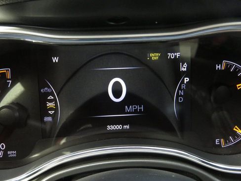 Used 2021 Jeep Grand Cherokee Summit image 21