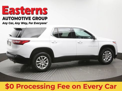 Used 2021 Chevrolet Traverse LS AWD/4WD image 42