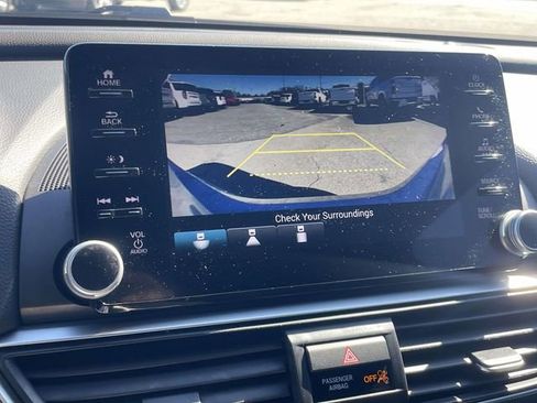 Used 2021 Honda Accord Sport image 16