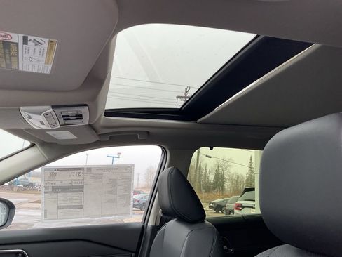 New 2026 Nissan Rogue Platinum image 12