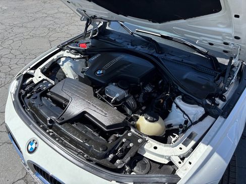 Used 2014 BMW 320i Sedan RWD image 24