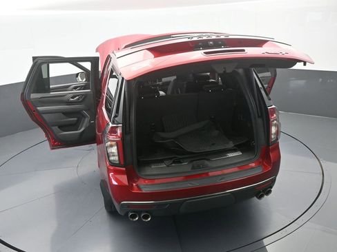Used 2022 Chevrolet Tahoe RST w/ Sport Performance Package RWD image 82