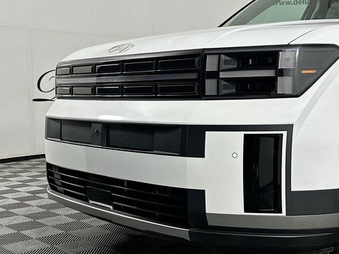 Used 2024 Hyundai Santa Fe Limited image 36