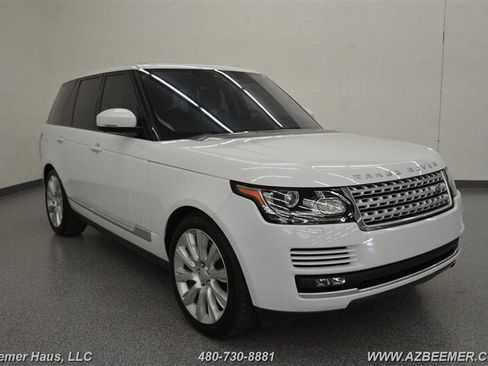 Used 2017 Land Rover Range Rover HSE image 6