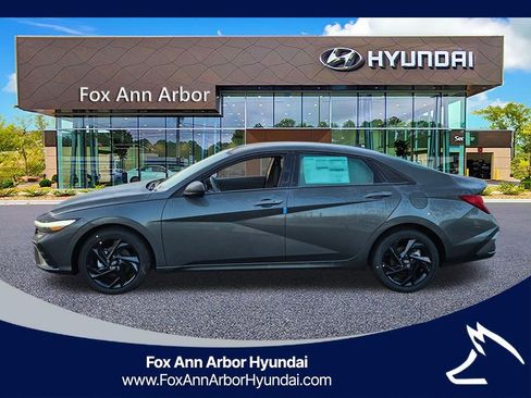 New 2026 Hyundai Elantra Sport image 2