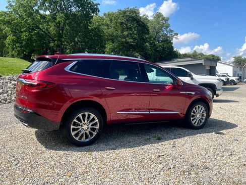 Used 2019 Buick Enclave Premium w/ Experience Buick Package image 6