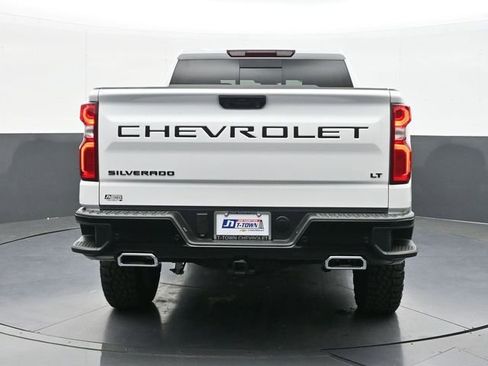 New 2026 Chevrolet Silverado 1500 LT Trail Boss w/ LT Trail Boss Premium Package AWD/4WD image 12