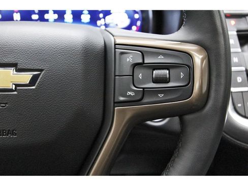 Used 2023 Chevrolet Tahoe High Country RWD image 17