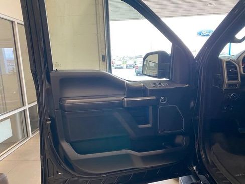 Used 2019 Ford F150 Lariat w/ Equipment Group 502A Luxury AWD/4WD image 10