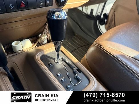 Used 2013 Jeep Wrangler Unlimited Sahara w/ Connectivity Group AWD/4WD image 23