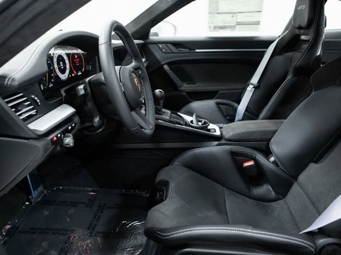New 2026 Porsche 911 GT3 image 16