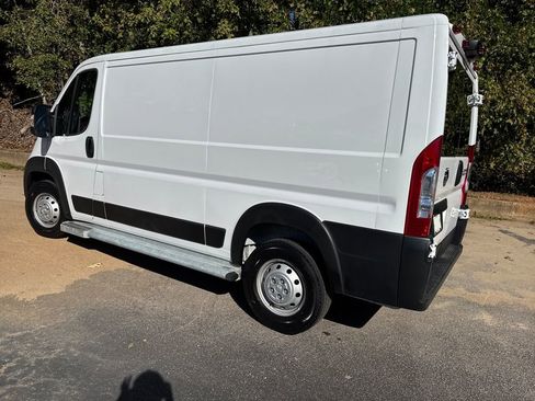 Used 2023 RAM ProMaster 2500 image 3