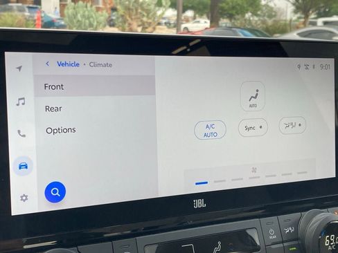 Used 2025 Toyota Grand Highlander AWD image 22