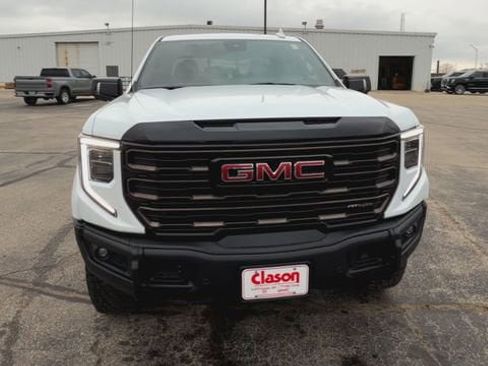 New 2026 GMC Sierra 1500 AT4X image 3