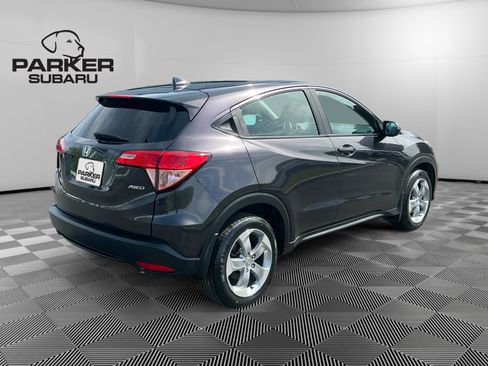 Used 2017 Honda HR-V LX image 5
