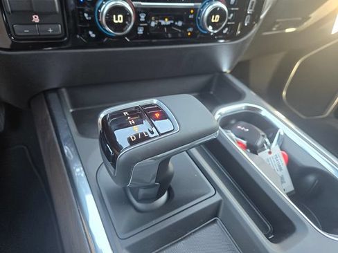 New 2026 GMC Sierra 1500 SLT w/ SLT Premium Plus Package AWD/4WD image 15