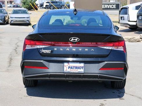 New 2026 Hyundai Elantra Sport image 4