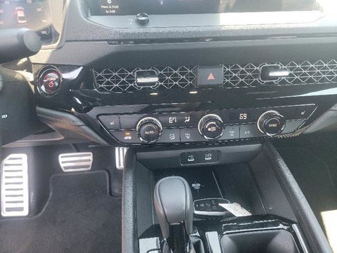 Used 2025 Honda Accord Sport image 16