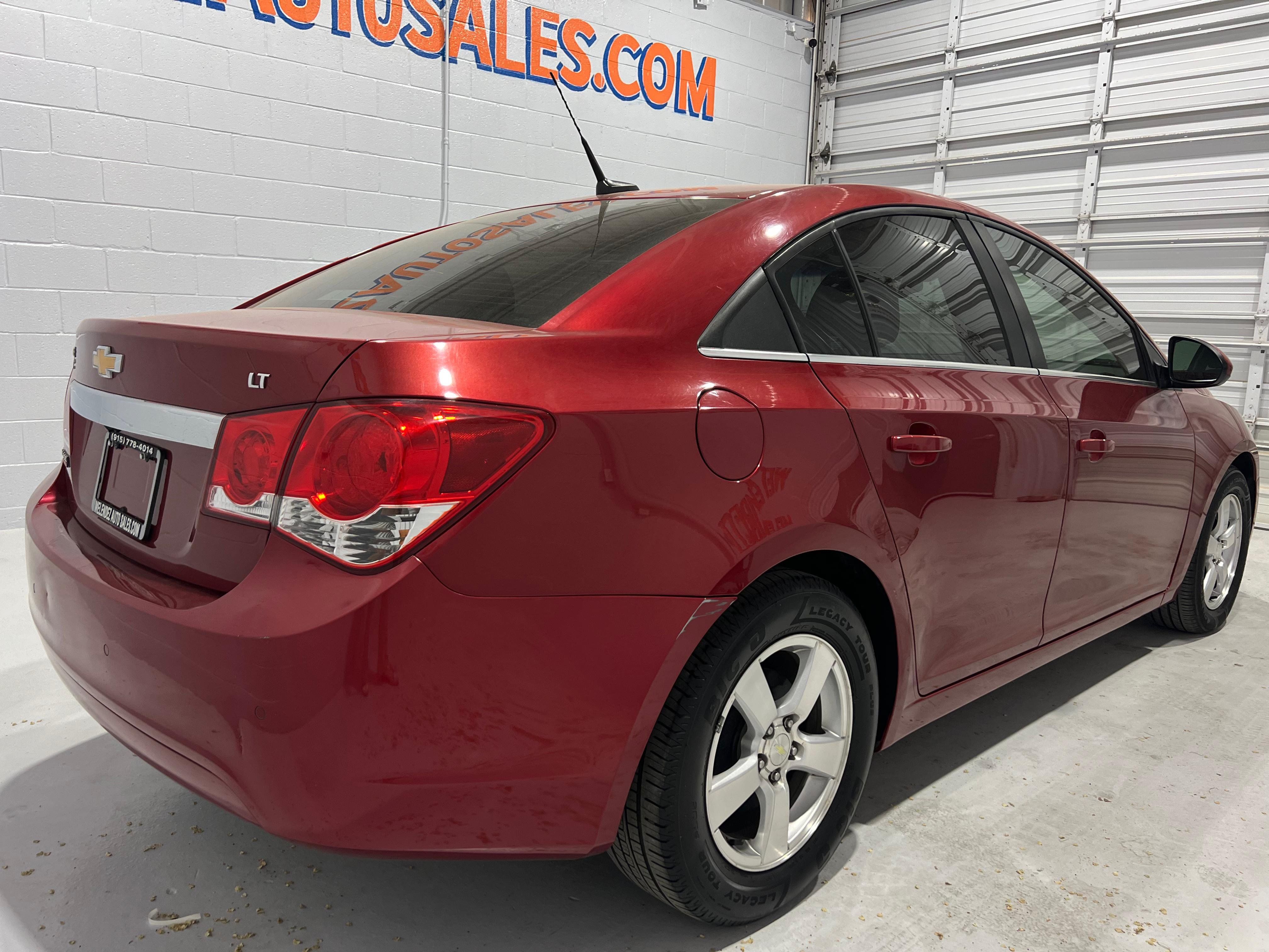 Used 2013 Chevrolet Cruze LT w/ Enhanced Safety Package FWD image 5