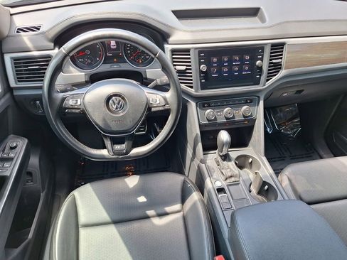 Used 2019 Volkswagen Atlas SE w/ Towing Package FWD image 9