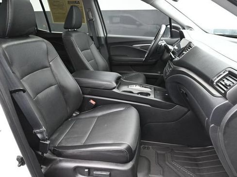 Used 2025 Honda Ridgeline RTL image 32