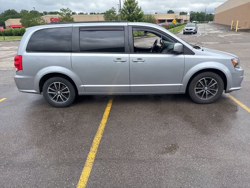 Used 2019 Dodge Grand Caravan GT FWD image 20