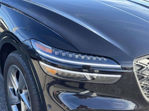 Certified 2026 Genesis GV70 2.5T Advanced image 10