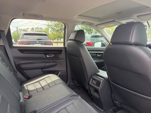 Used 2025 Honda CR-V EX-L image 15
