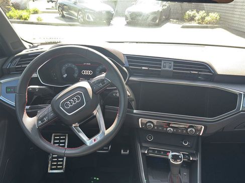 Used 2025 Audi Q3 2.0T Premium Plus w/ Premium Plus Package image 10